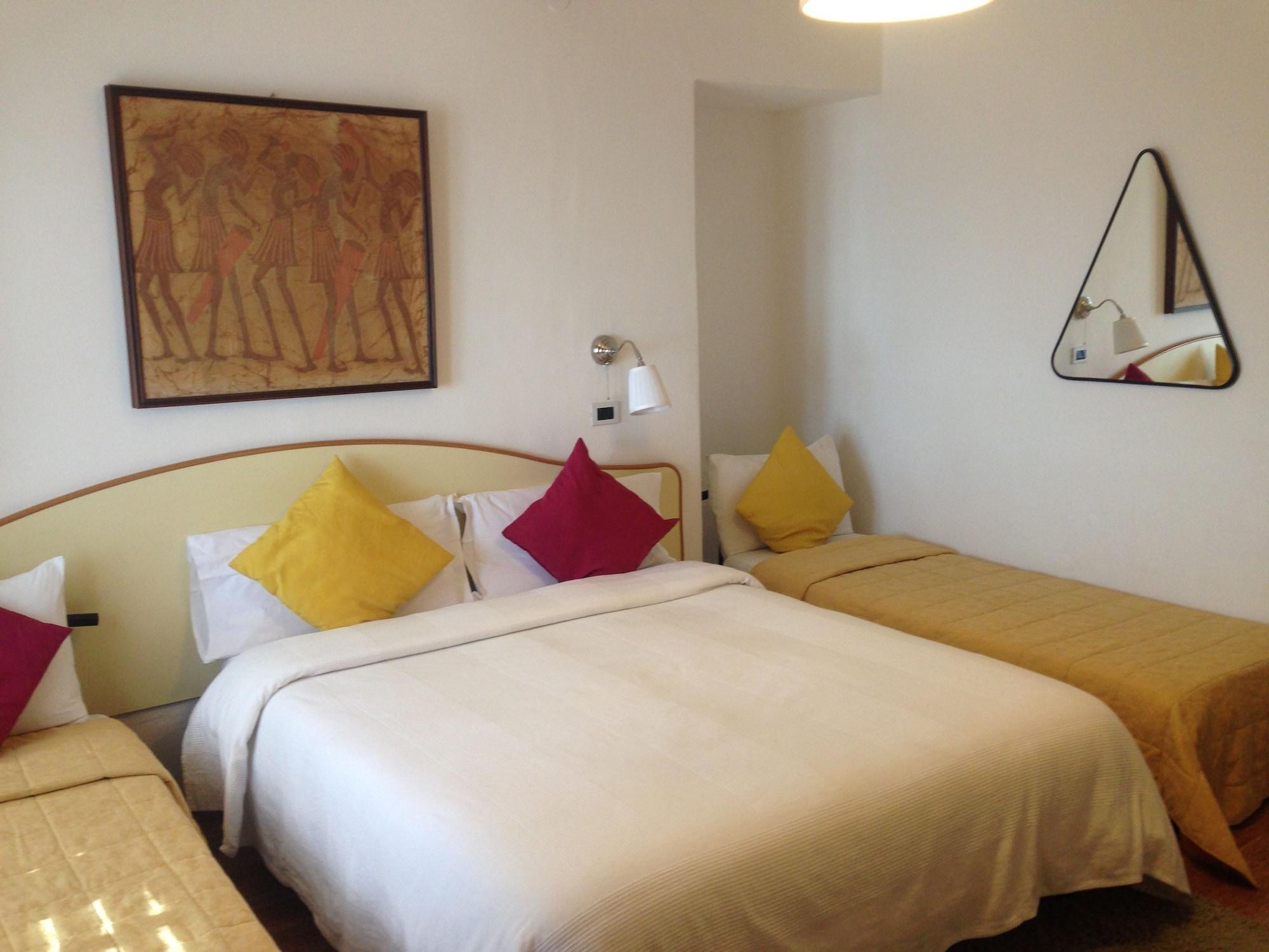 Villa Greta Hotel Rooms & Suites Таормина Экстерьер фото